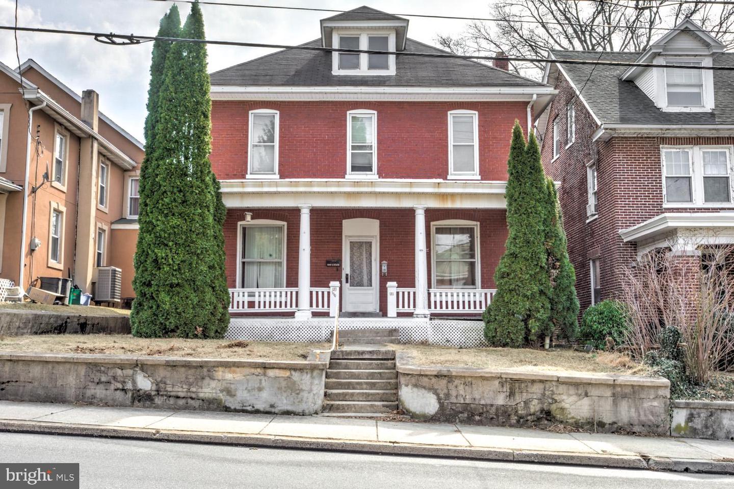 310 S State St Property Photo