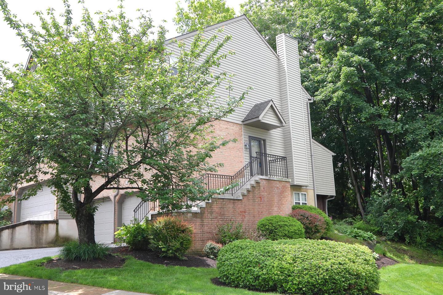 114 River Bend Park Property Photo 2