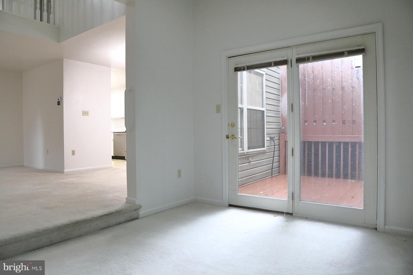 114 River Bend Park Property Photo 5