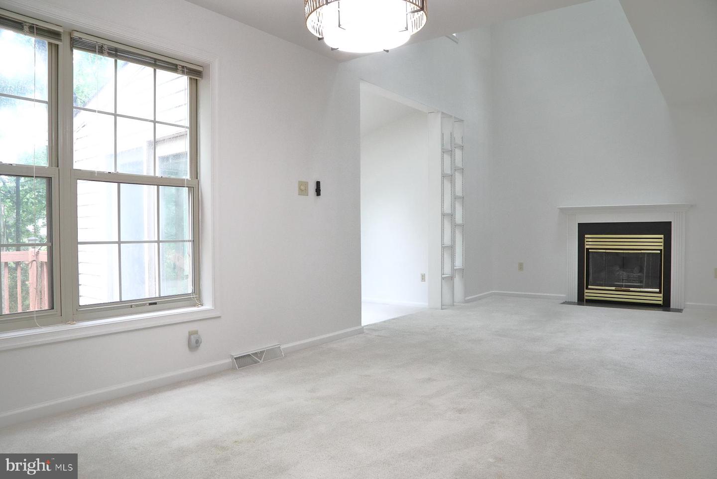 114 River Bend Park Property Photo 13