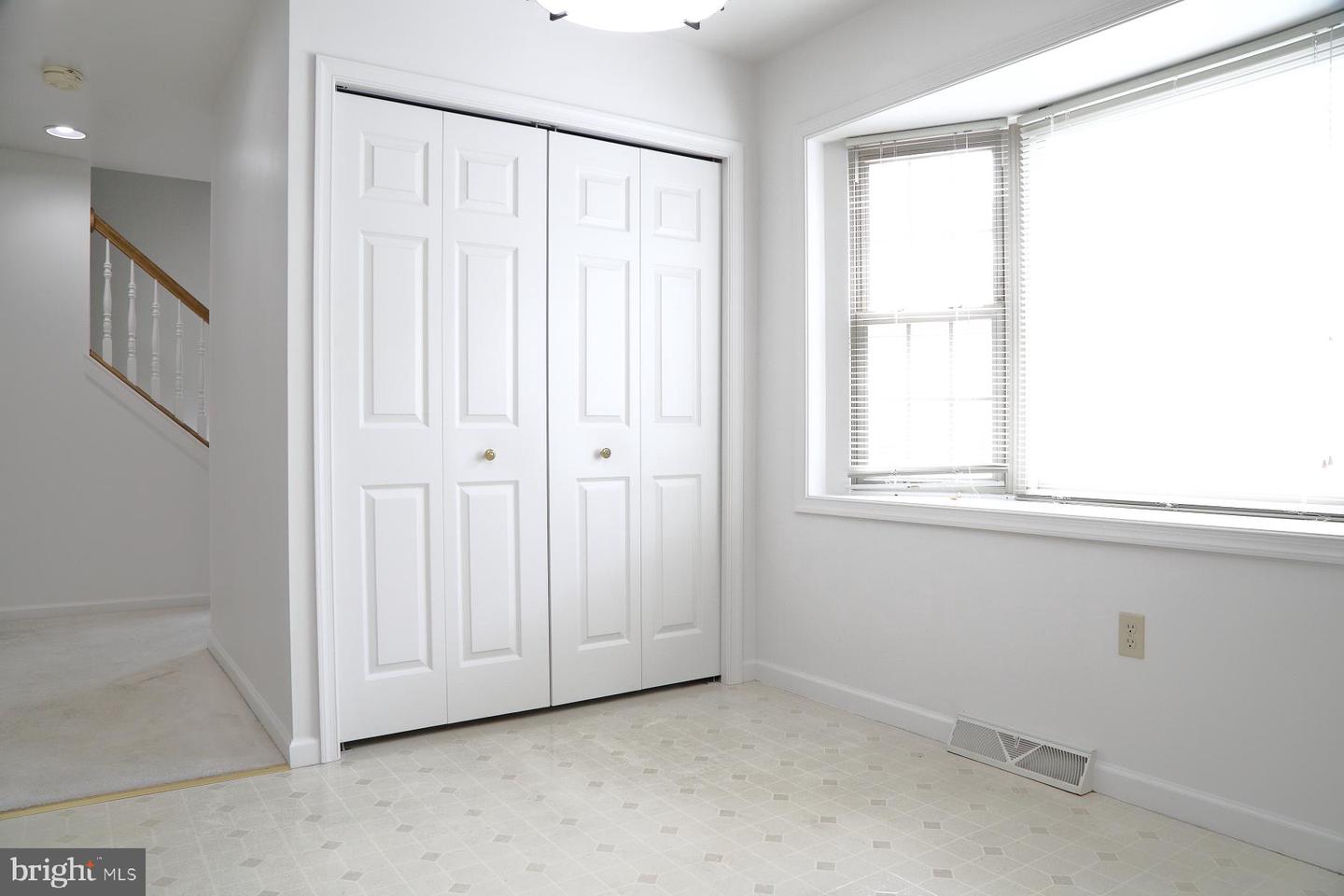 114 River Bend Park Property Photo 21