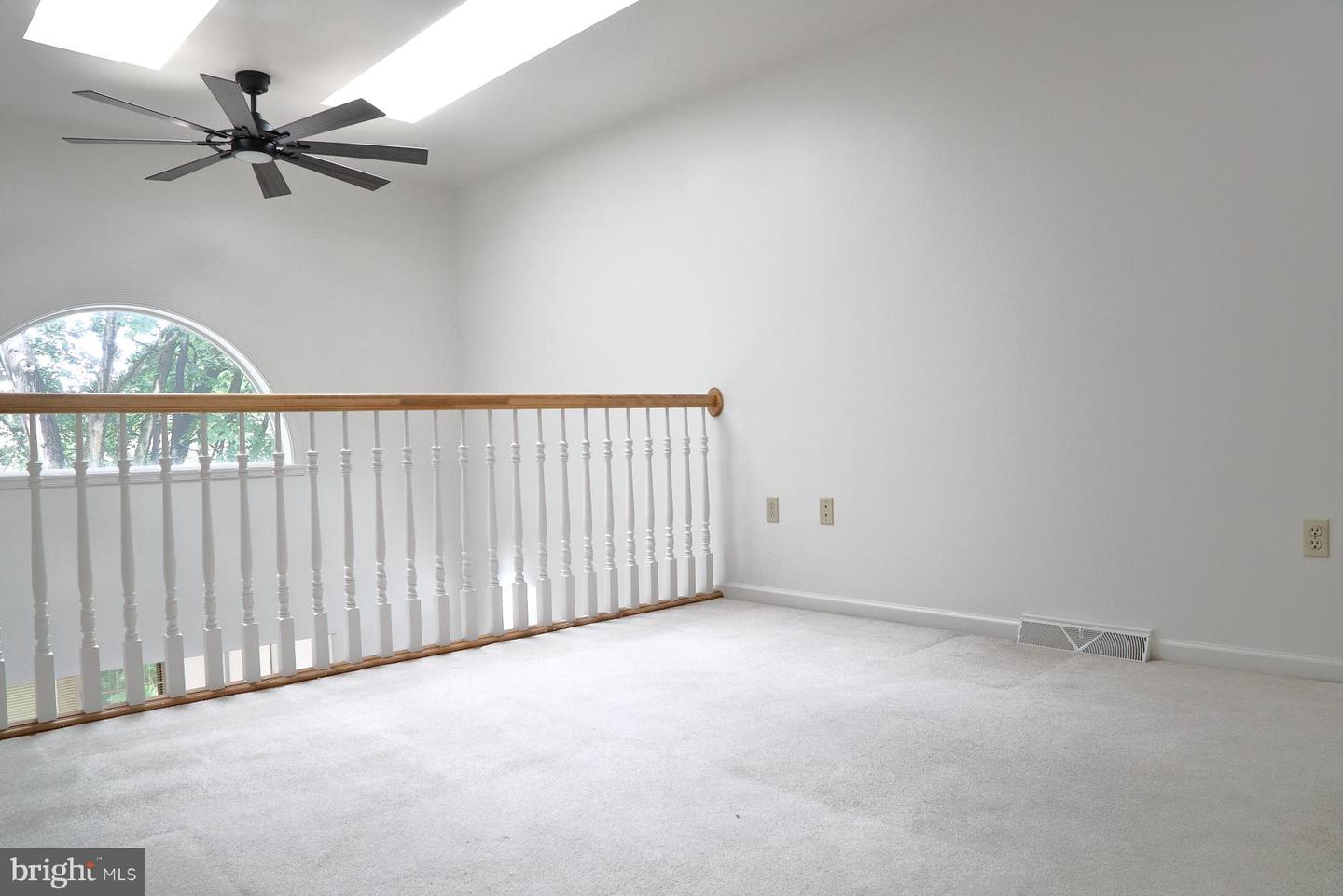 114 River Bend Park Property Photo 25