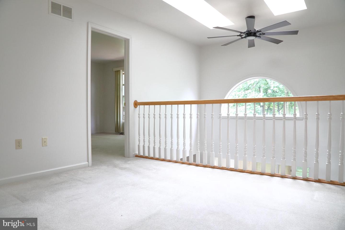 114 River Bend Park Property Photo 26