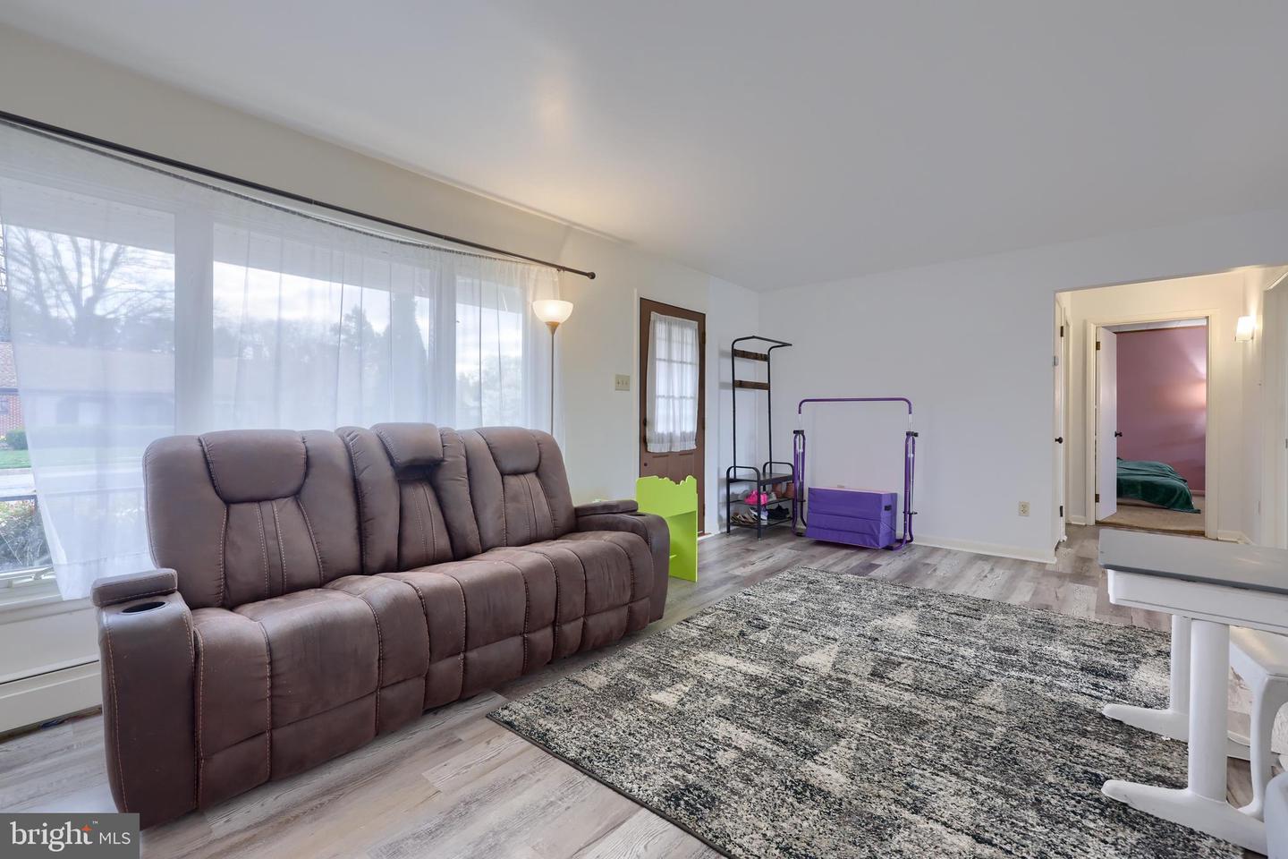 1232 Marie Ave Property Photo 16