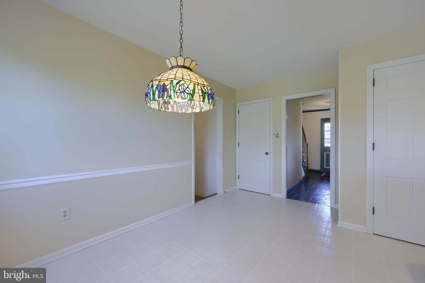 3061 Kings Ln Property Photo 22