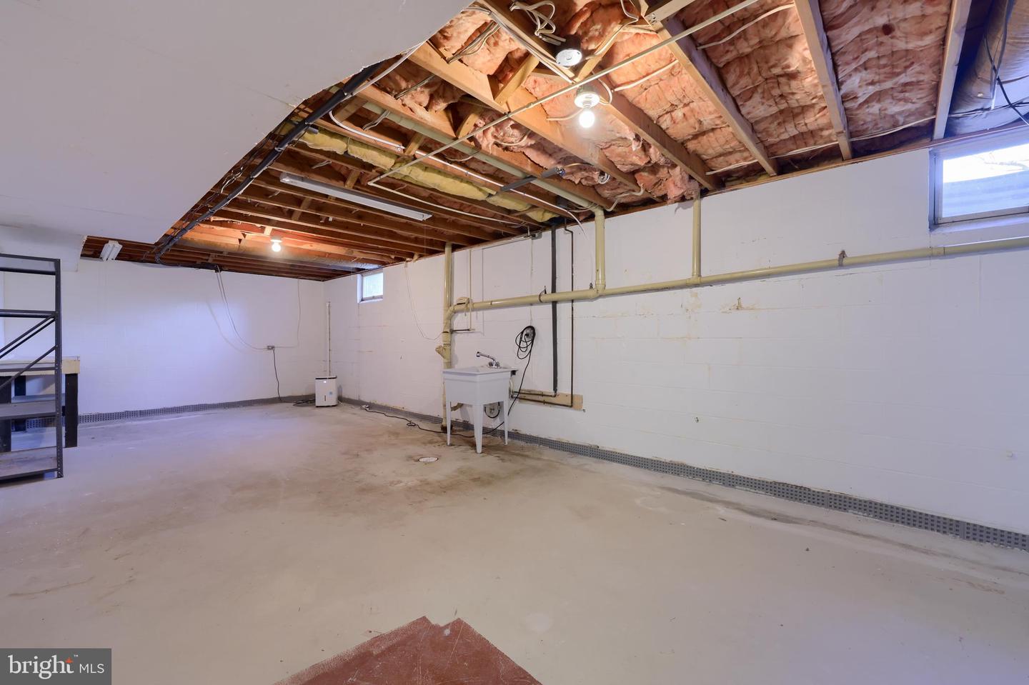 3061 Kings Ln Property Photo 46