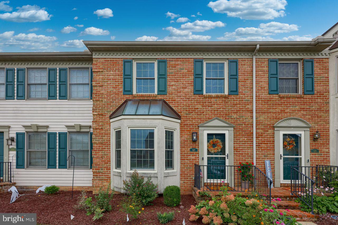 527 Cobblestone Ln Property Photo