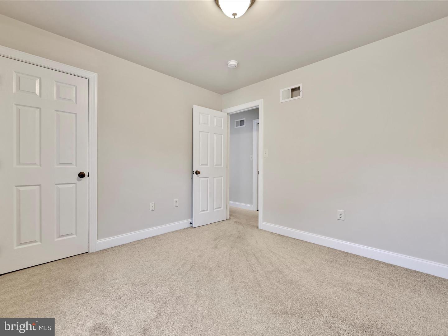 413 Hillside Dr Property Photo 22