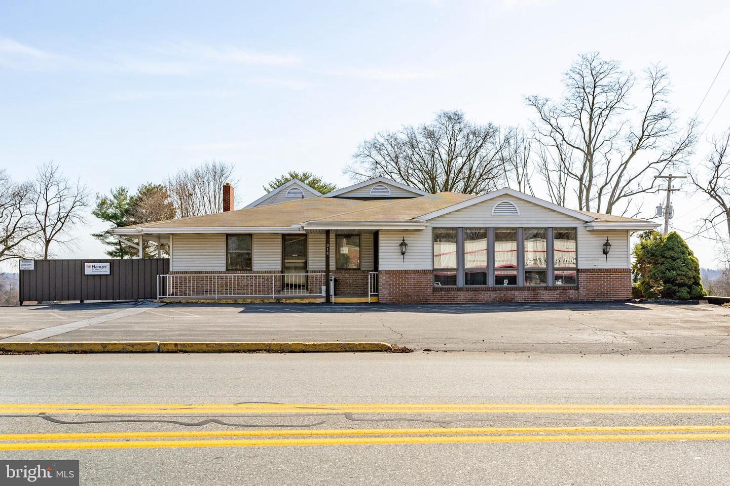 Elizabethtown Real Estate Listings Main Image