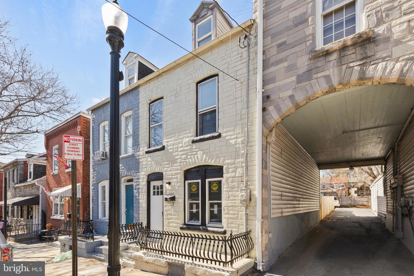 521 Manor St Property Photo