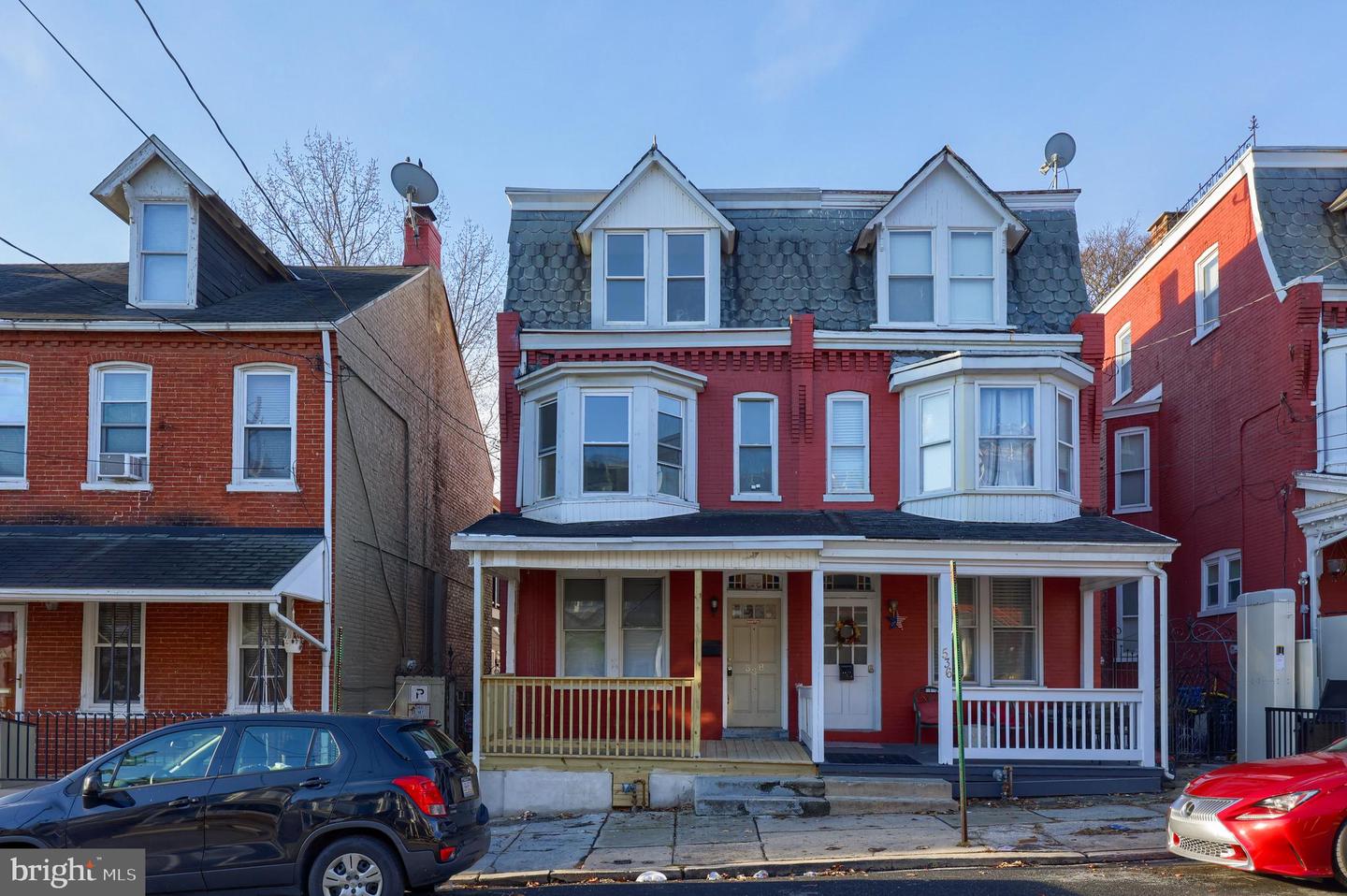 538 S Lime St Property Photo