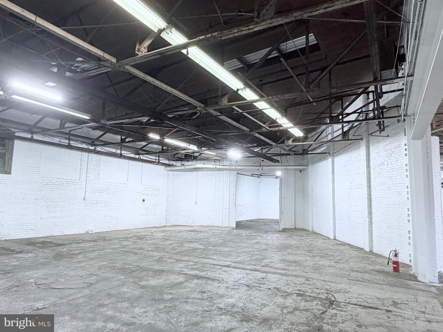 1140 Garfield Ave #tenant B Property Photo 4