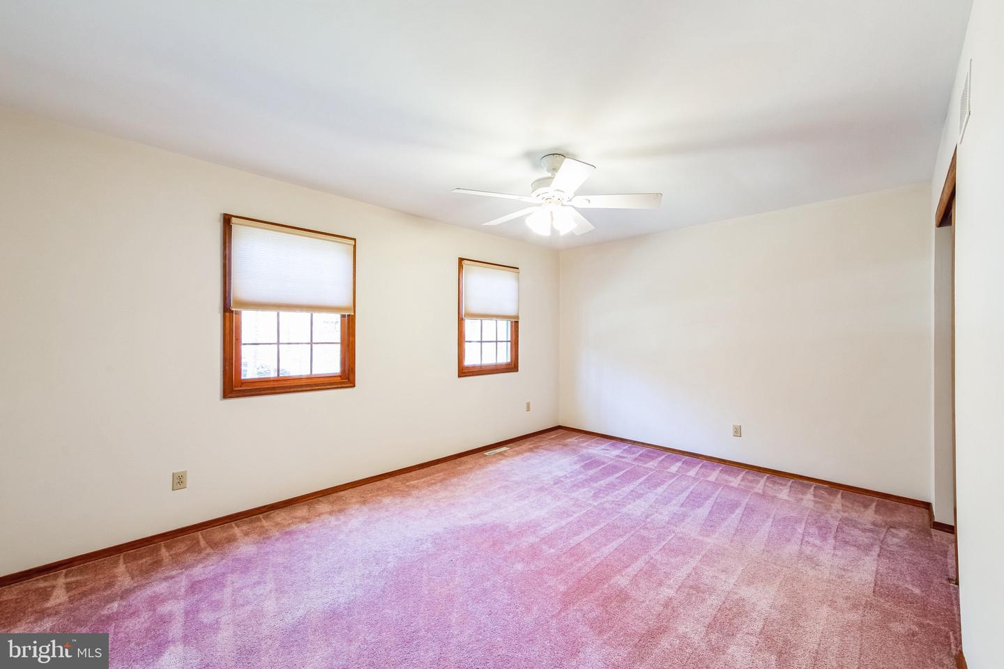 568 Friendship Dr Property Photo 23