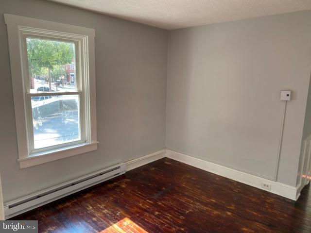 342-346 W King St Property Photo 33