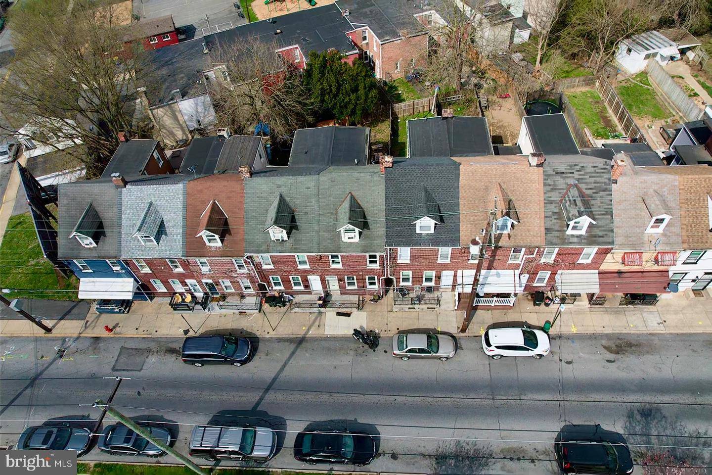 740 S Queen St Property Photo 33