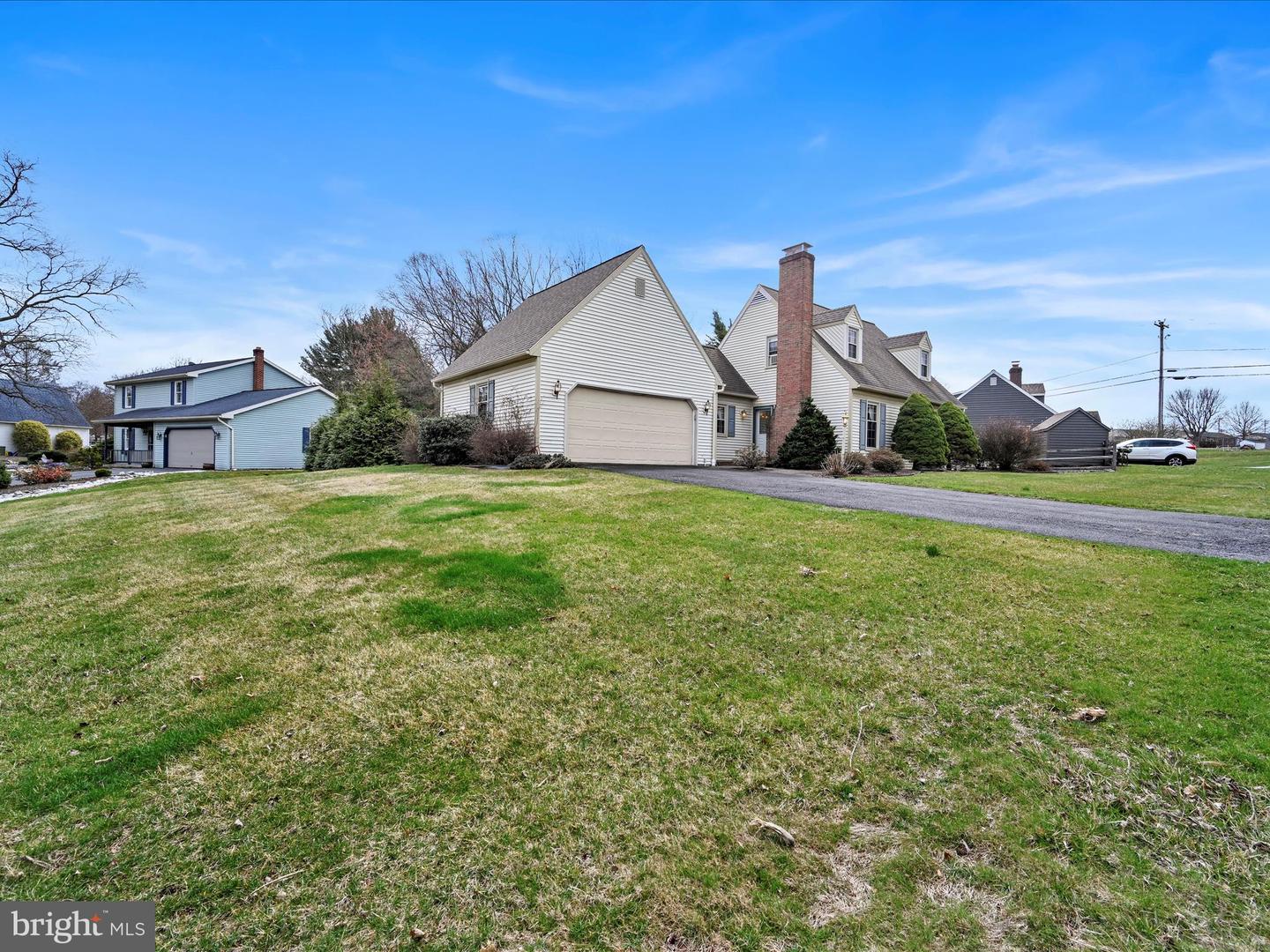 3 Broad Wing Dr Property Photo 3