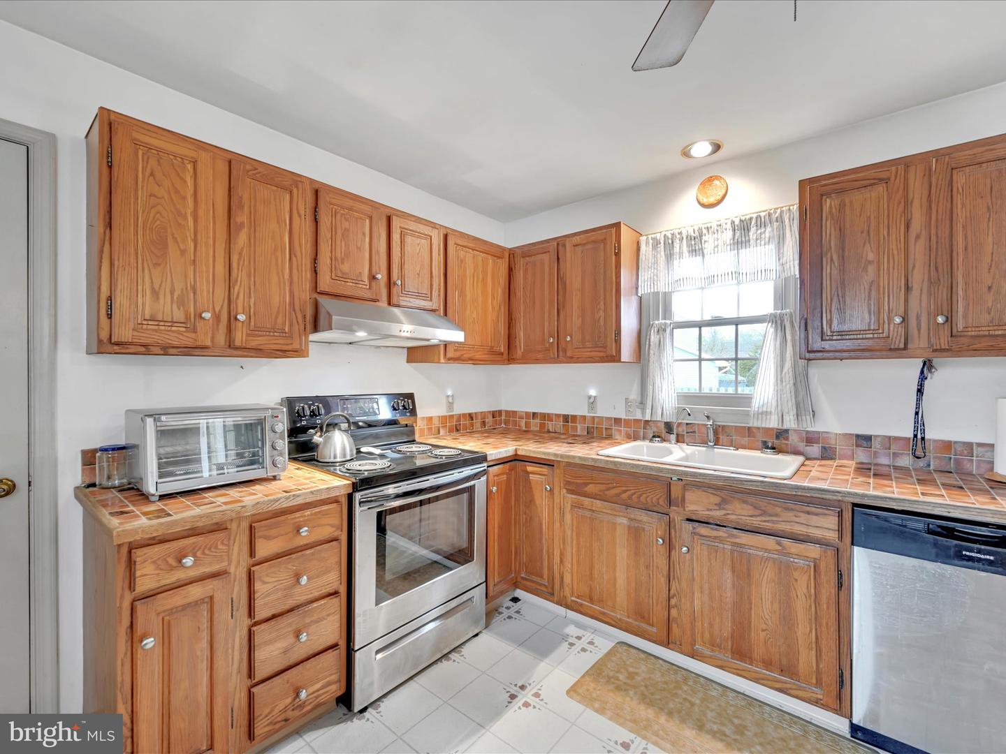 3 Broad Wing Dr Property Photo 12