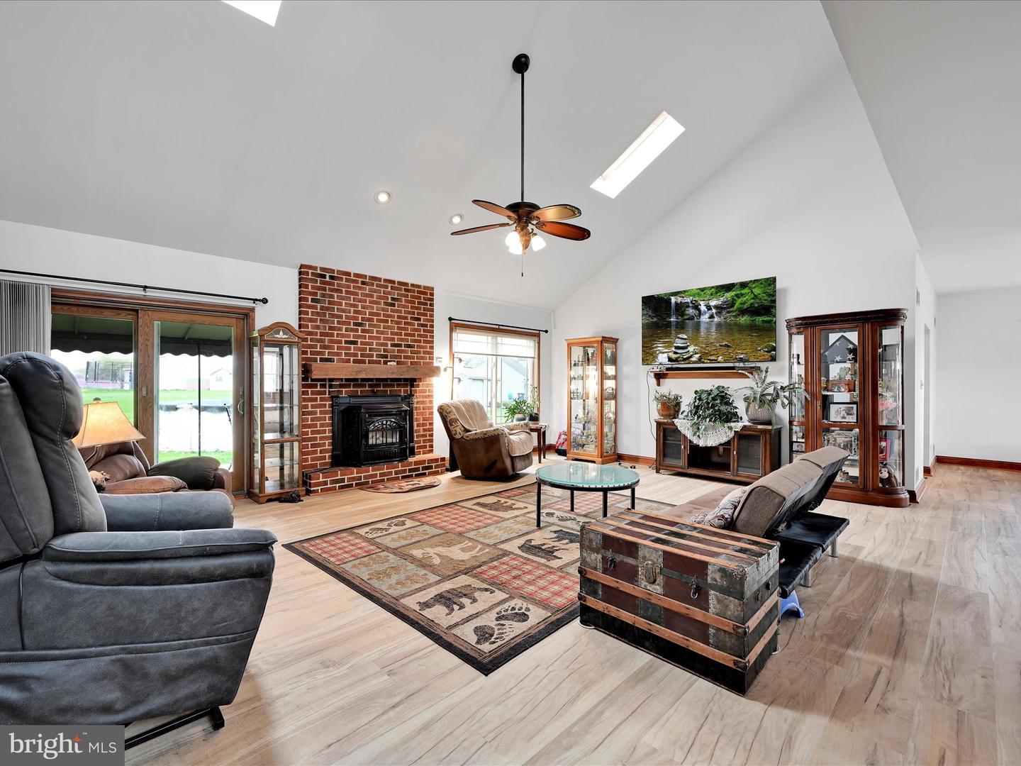 1802 Mansion Ln Property Photo 6
