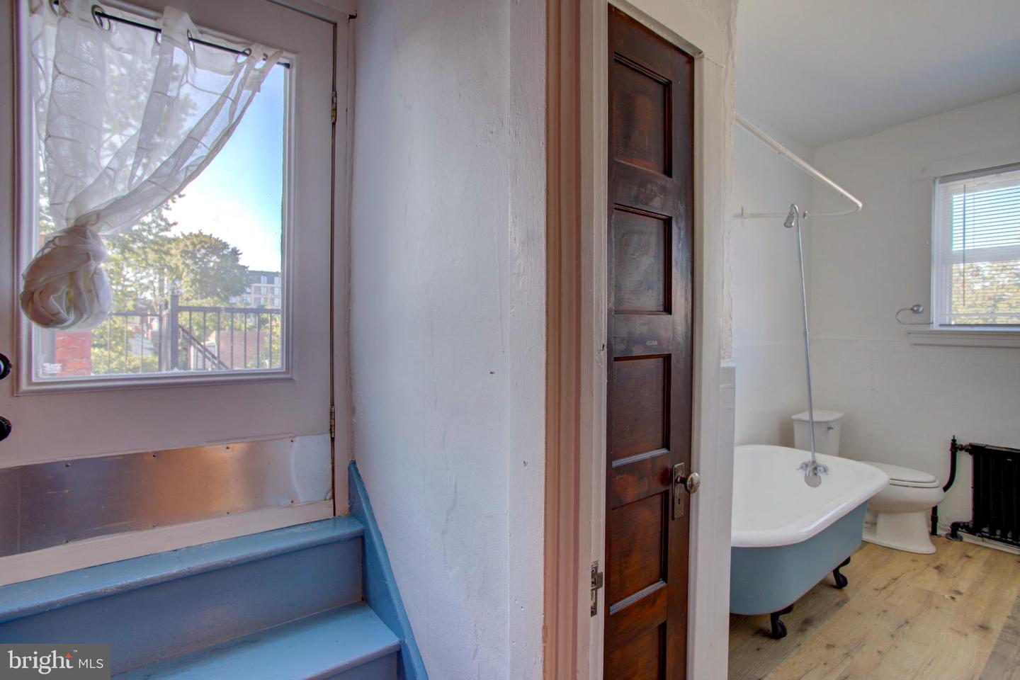 10 E James St Property Photo 50