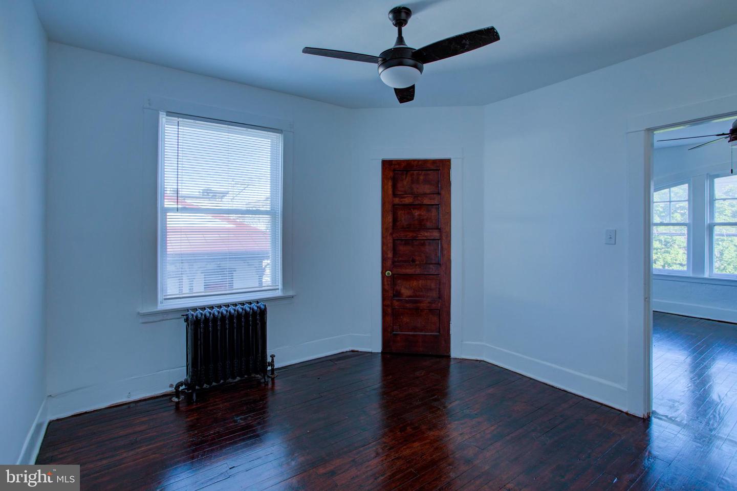 10 E James St Property Photo 58