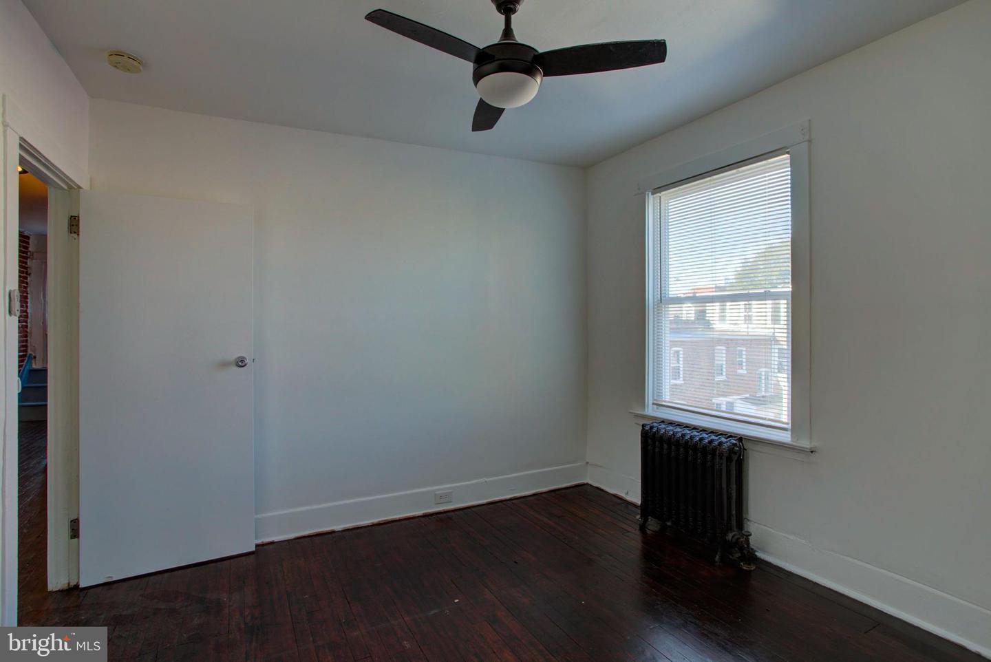 10 E James St Property Photo 59