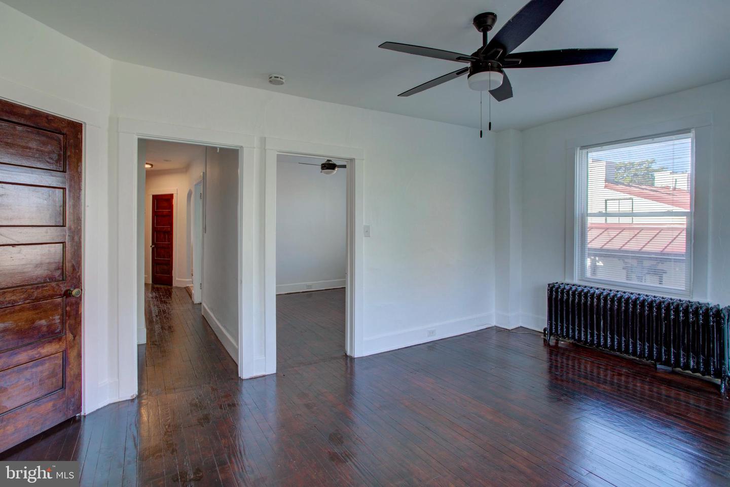 10 E James St Property Photo 61