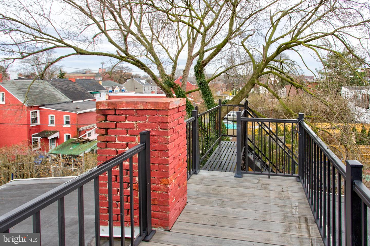 10 E James St Property Photo 69