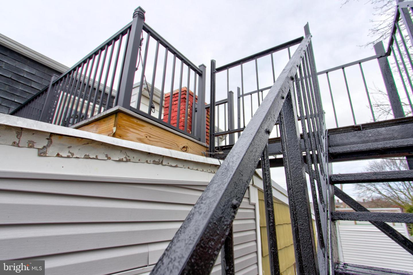 10 E James St Property Photo 70