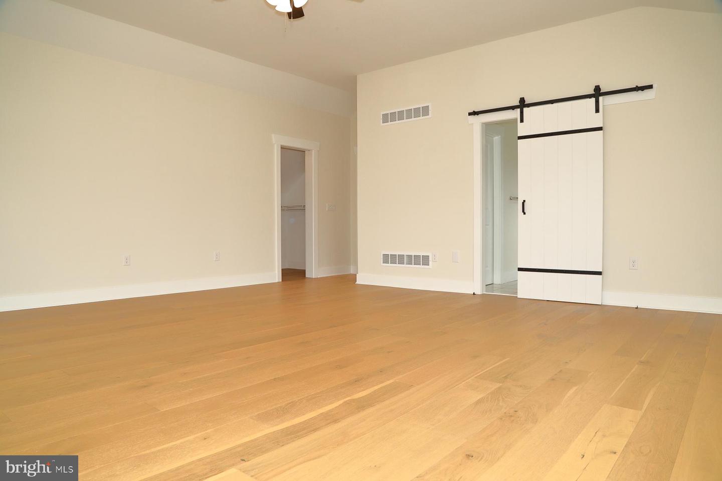 356 Copley Dr Property Photo 36