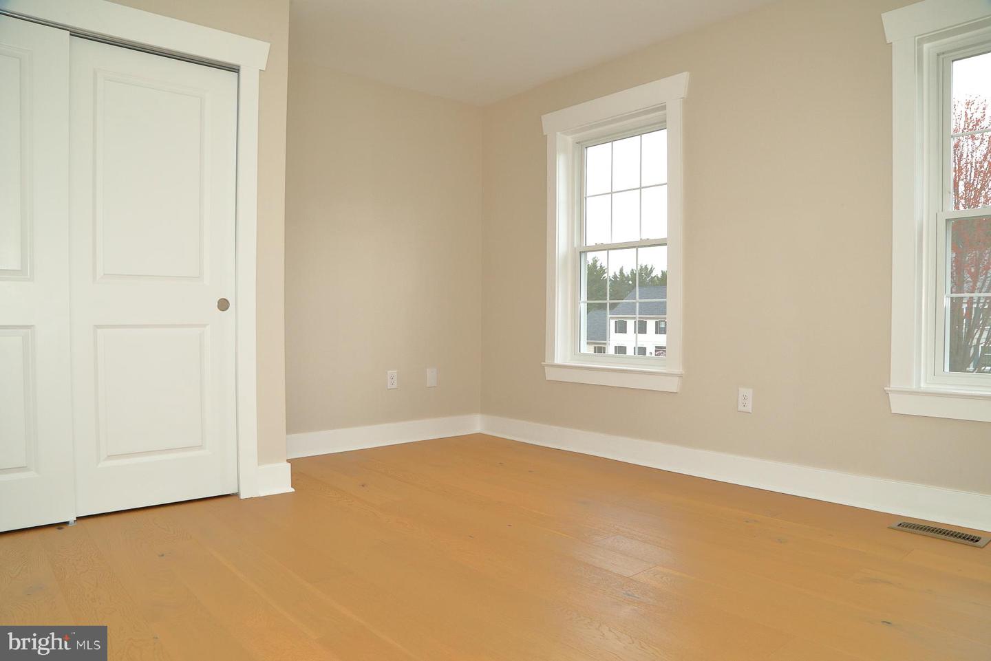 356 Copley Dr Property Photo 50