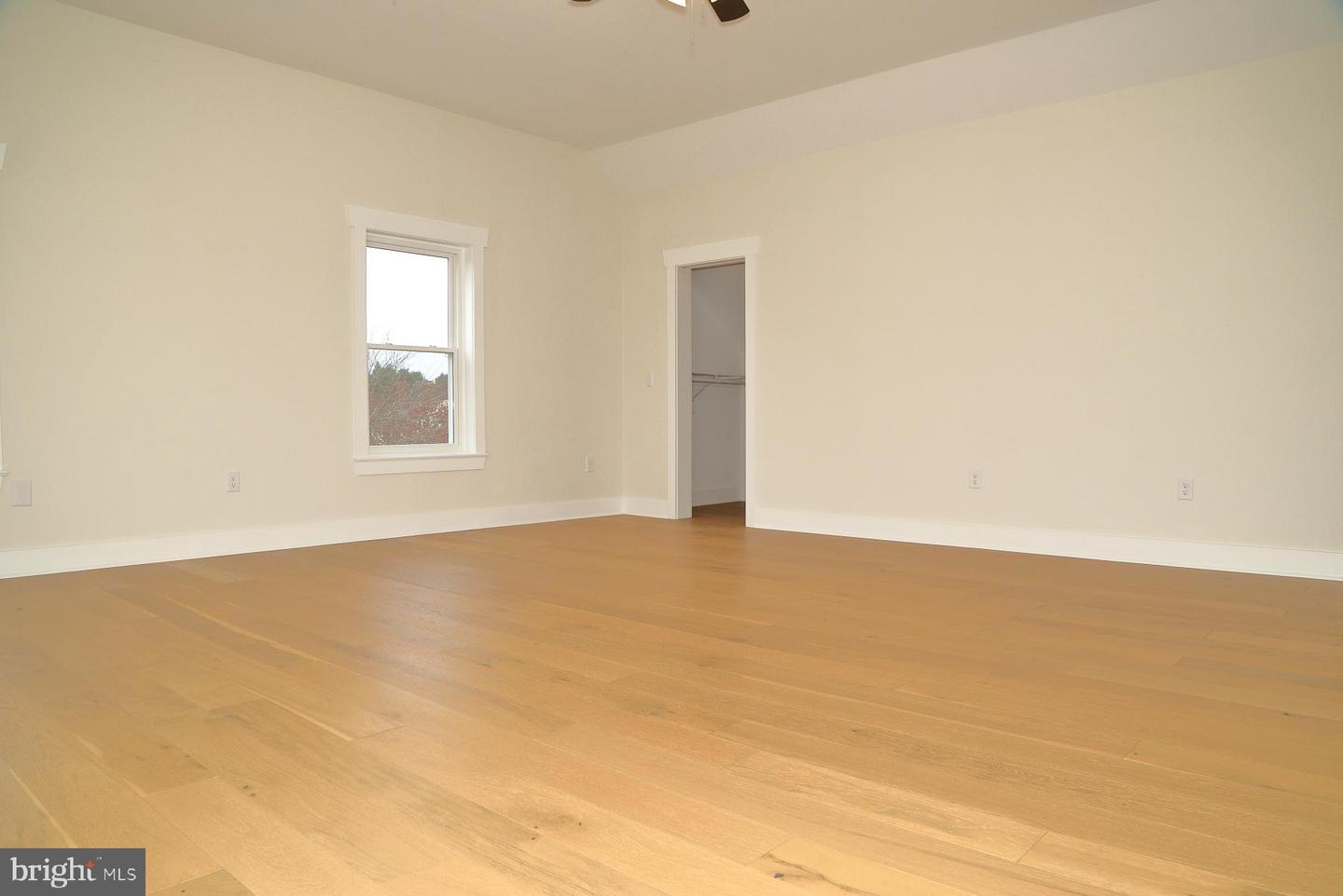 356 Copley Dr Property Photo 53