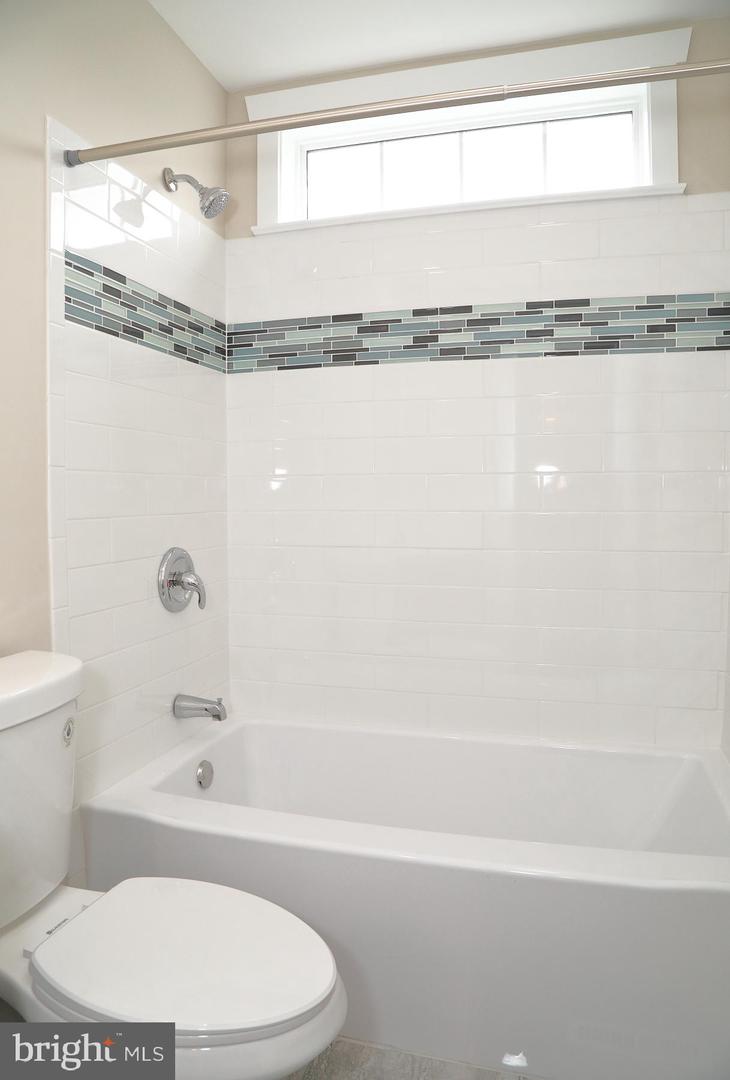 356 Copley Dr Property Photo 55