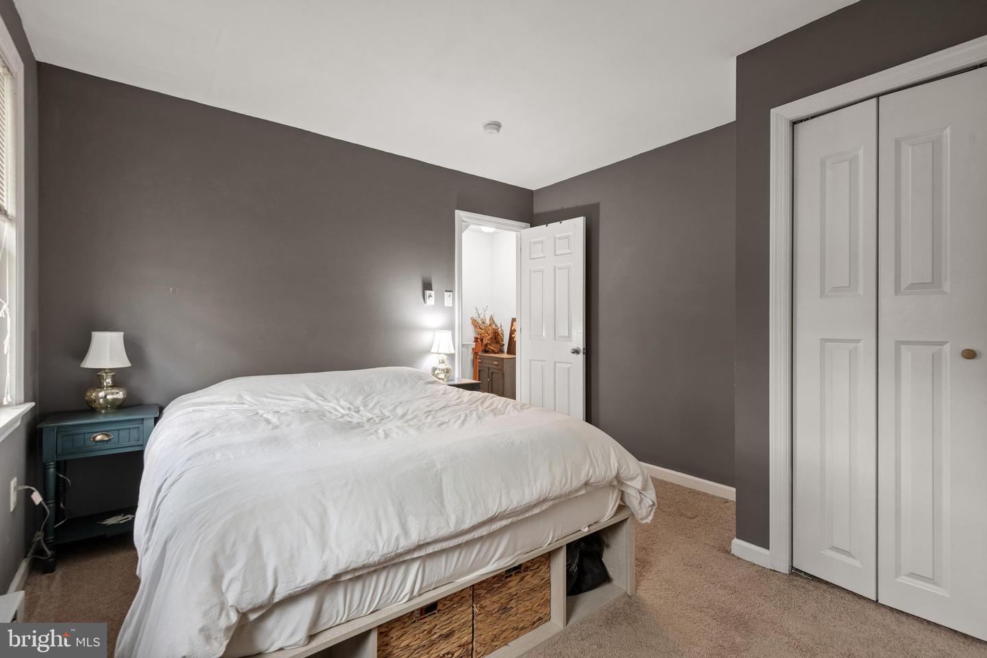 202 Fairfax Property Photo 20