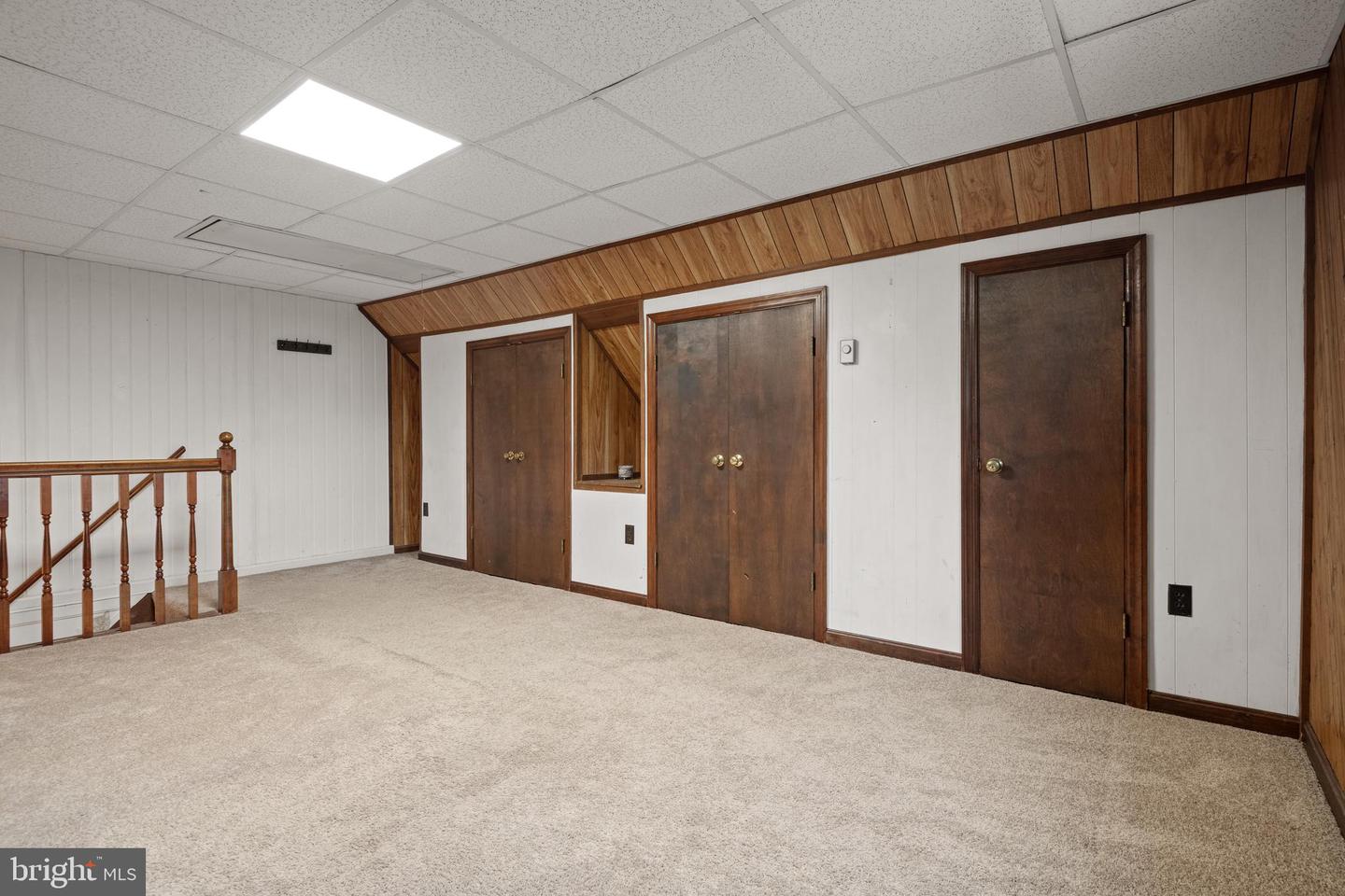 202 Fairfax Property Photo 24