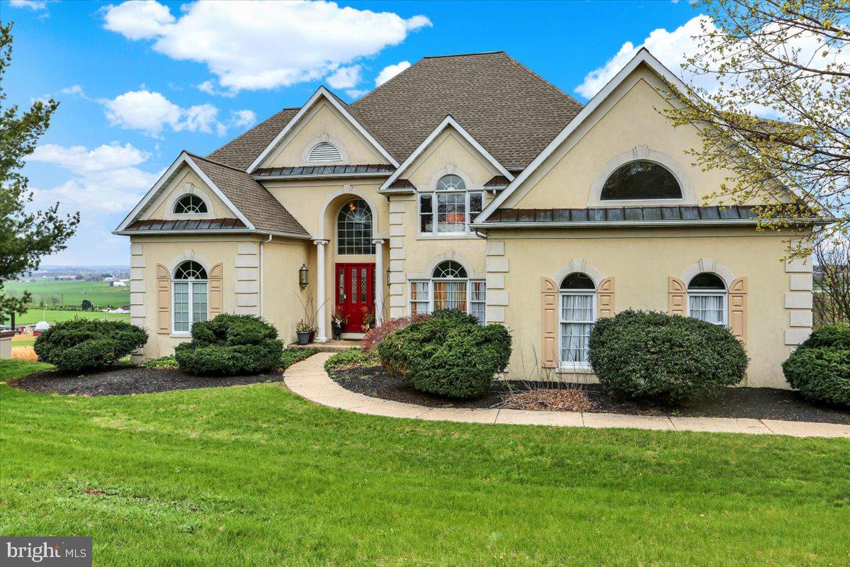 13 Apple Hill Dr Property Photo