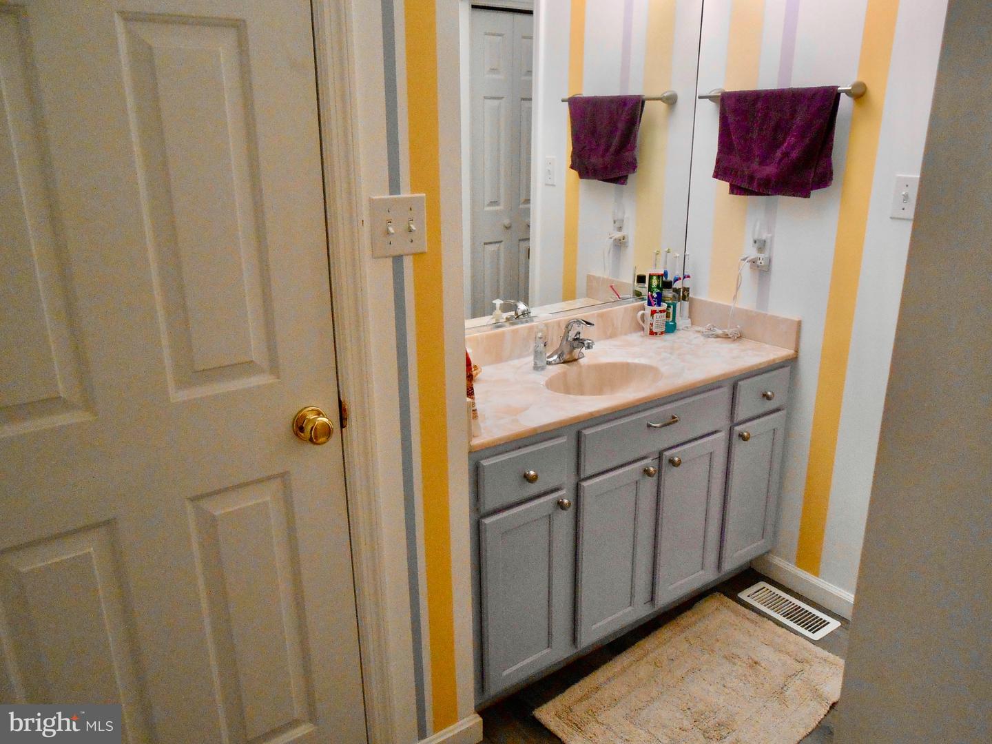 518 Meadowlark Ln Property Photo 23
