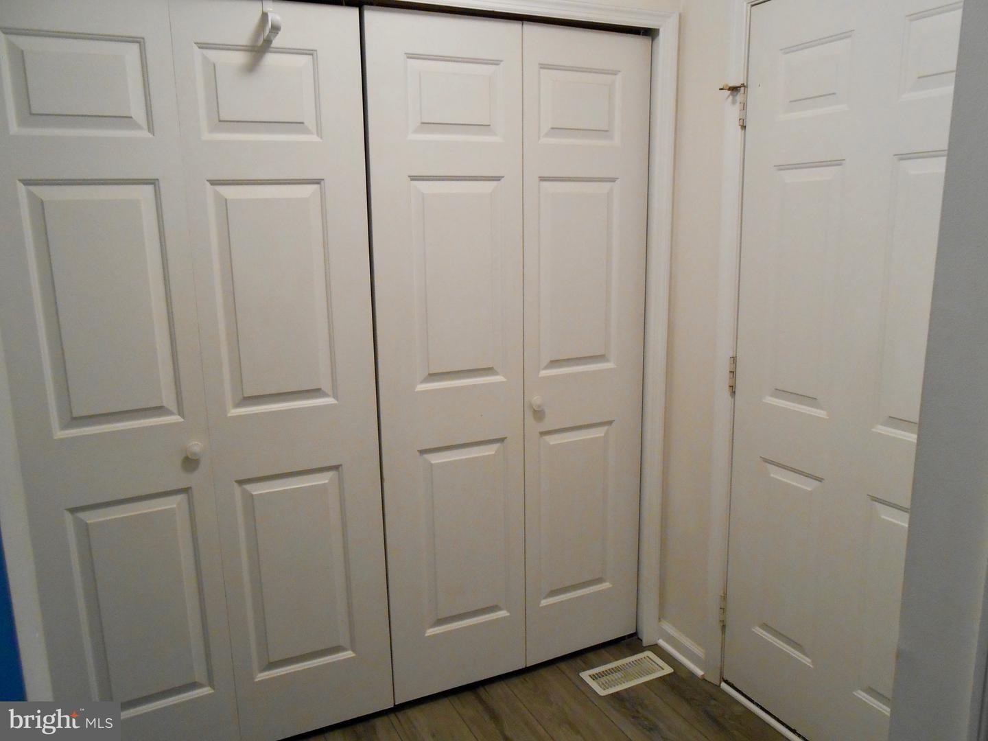 518 Meadowlark Ln Property Photo 25