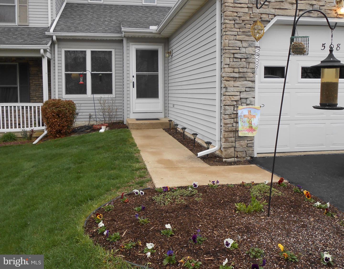 518 Meadowlark Ln Property Photo 48