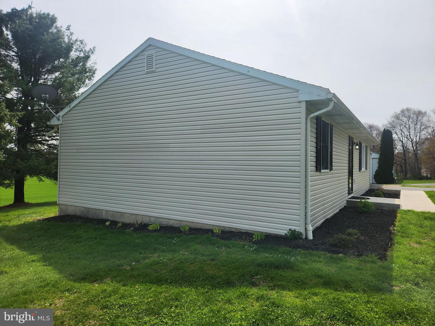 1323 Keener Rd Property Photo 4