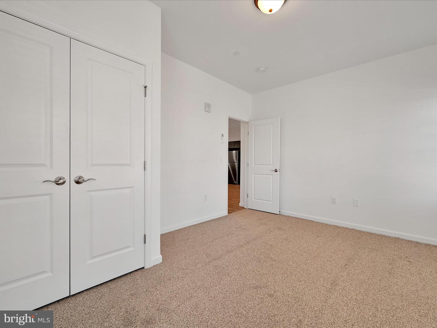 336 Main St Property Photo 18