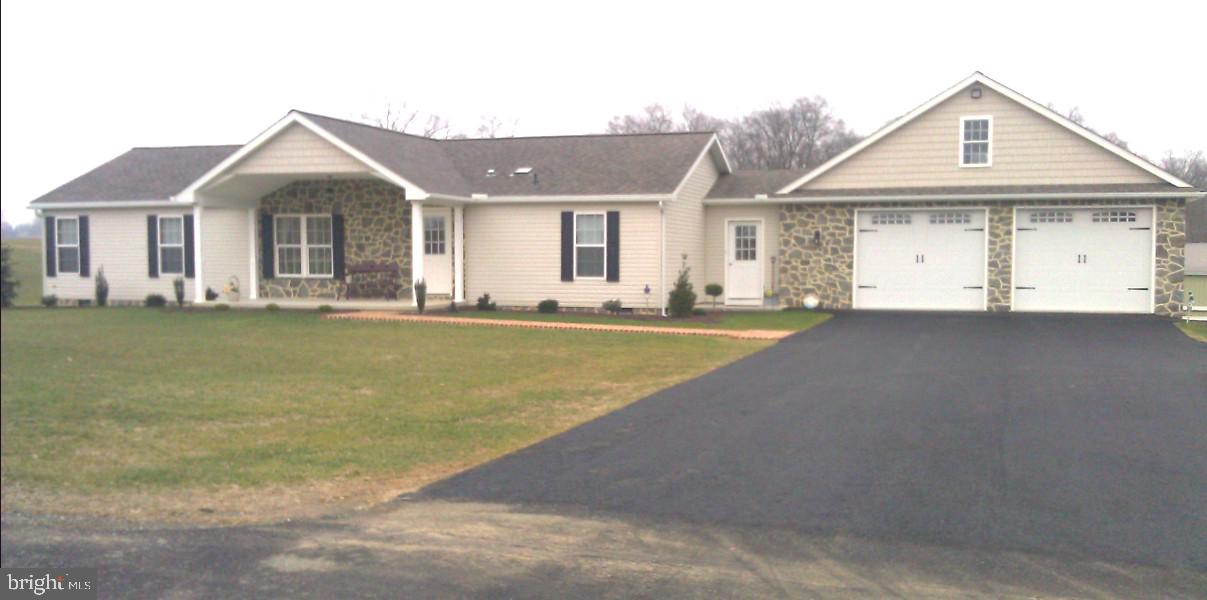 305 KING PEN RD