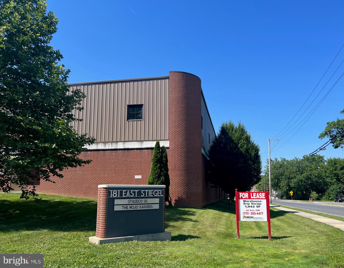 181 E Stiegel St #first Floor Property Photo 2