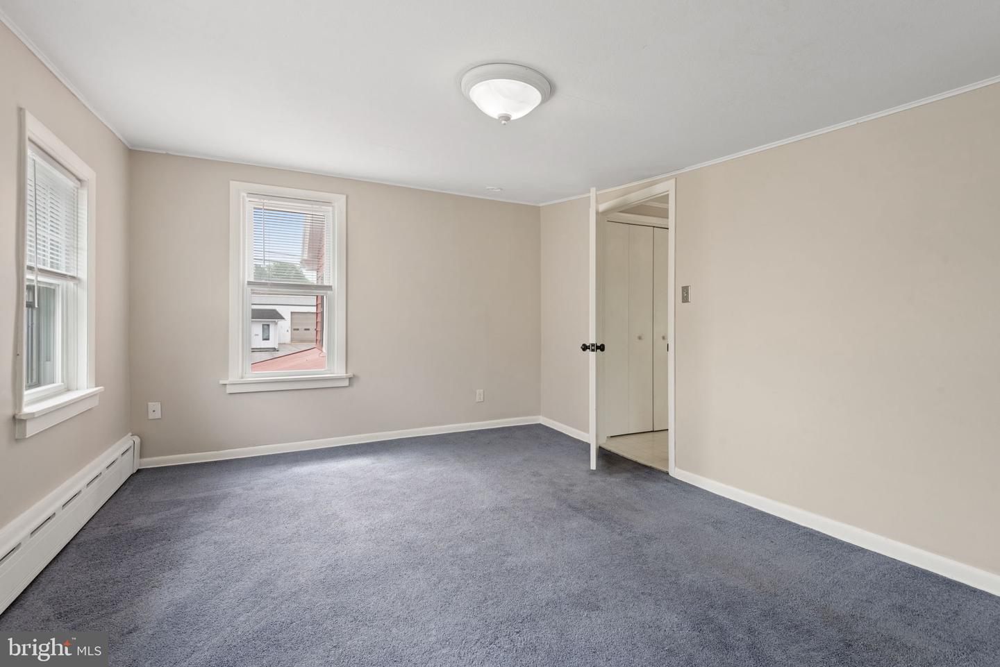 168 S Market St Property Photo 30
