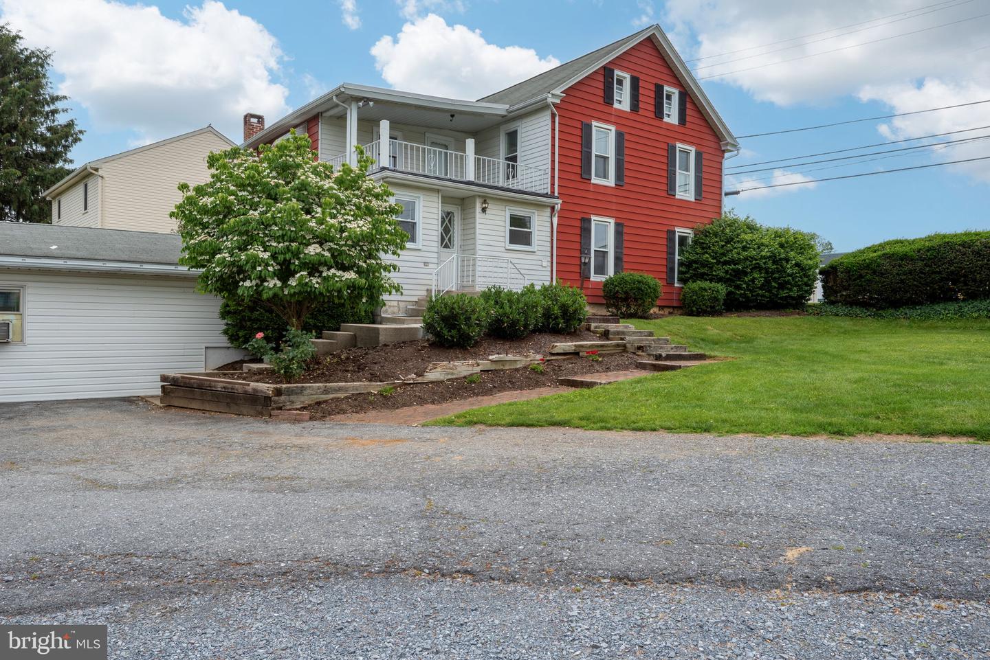 168 S Market St Property Photo 48