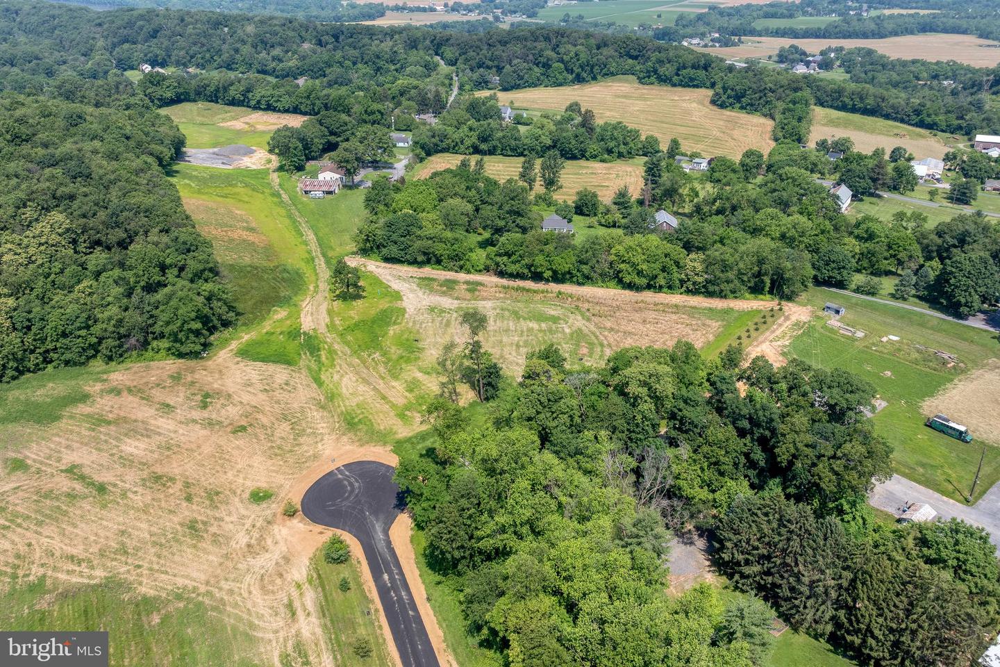 528 Phillips Dr #lot 2 Property Photo 3