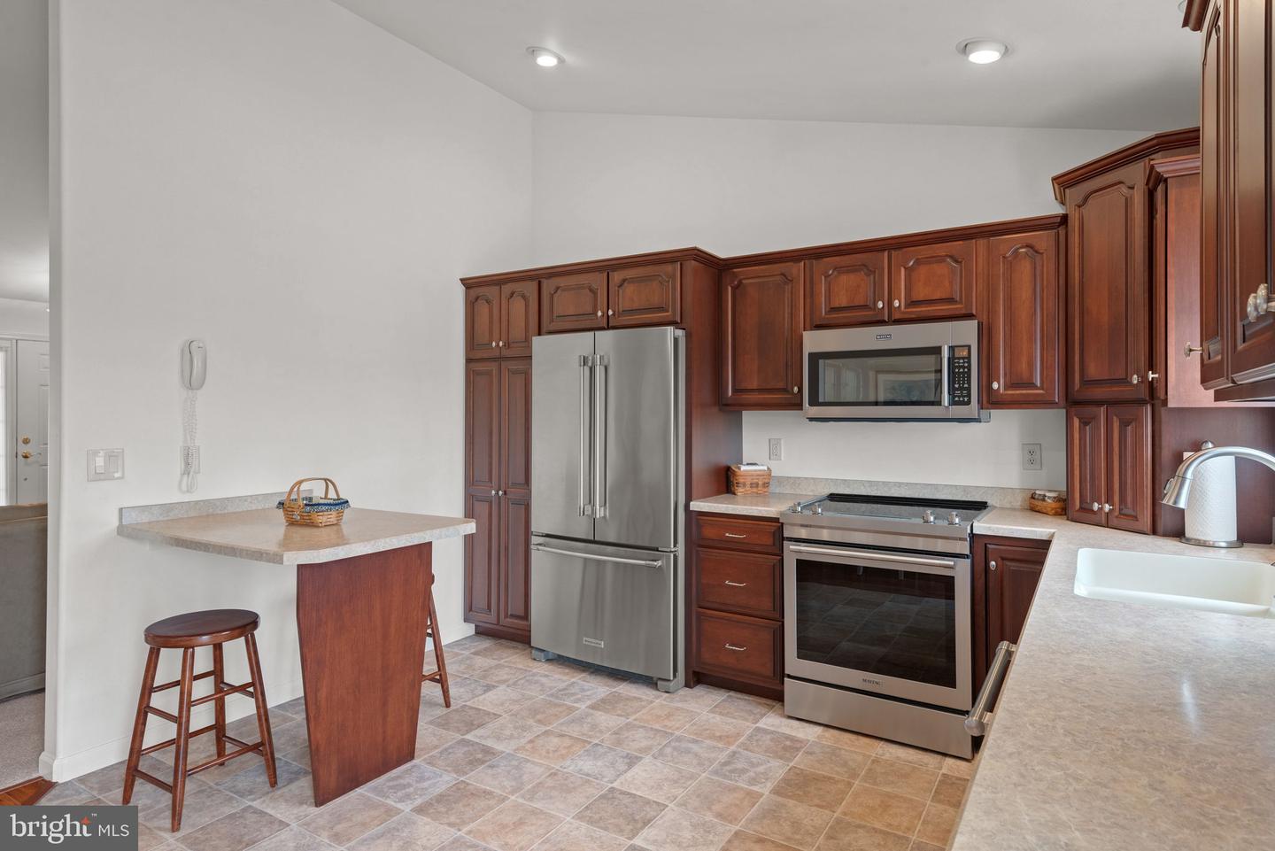 726 Heather Rdg Property Photo 13