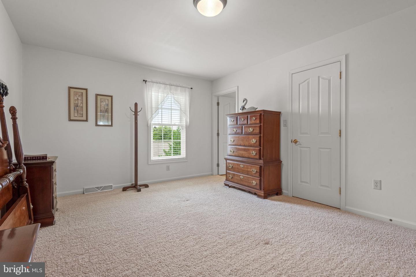 726 Heather Rdg Property Photo 18