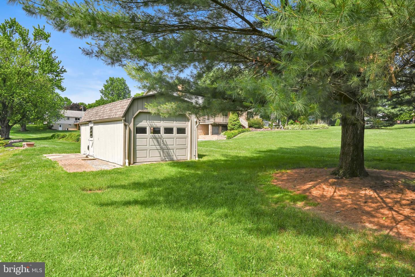 10a Farm Ln Property Photo 36