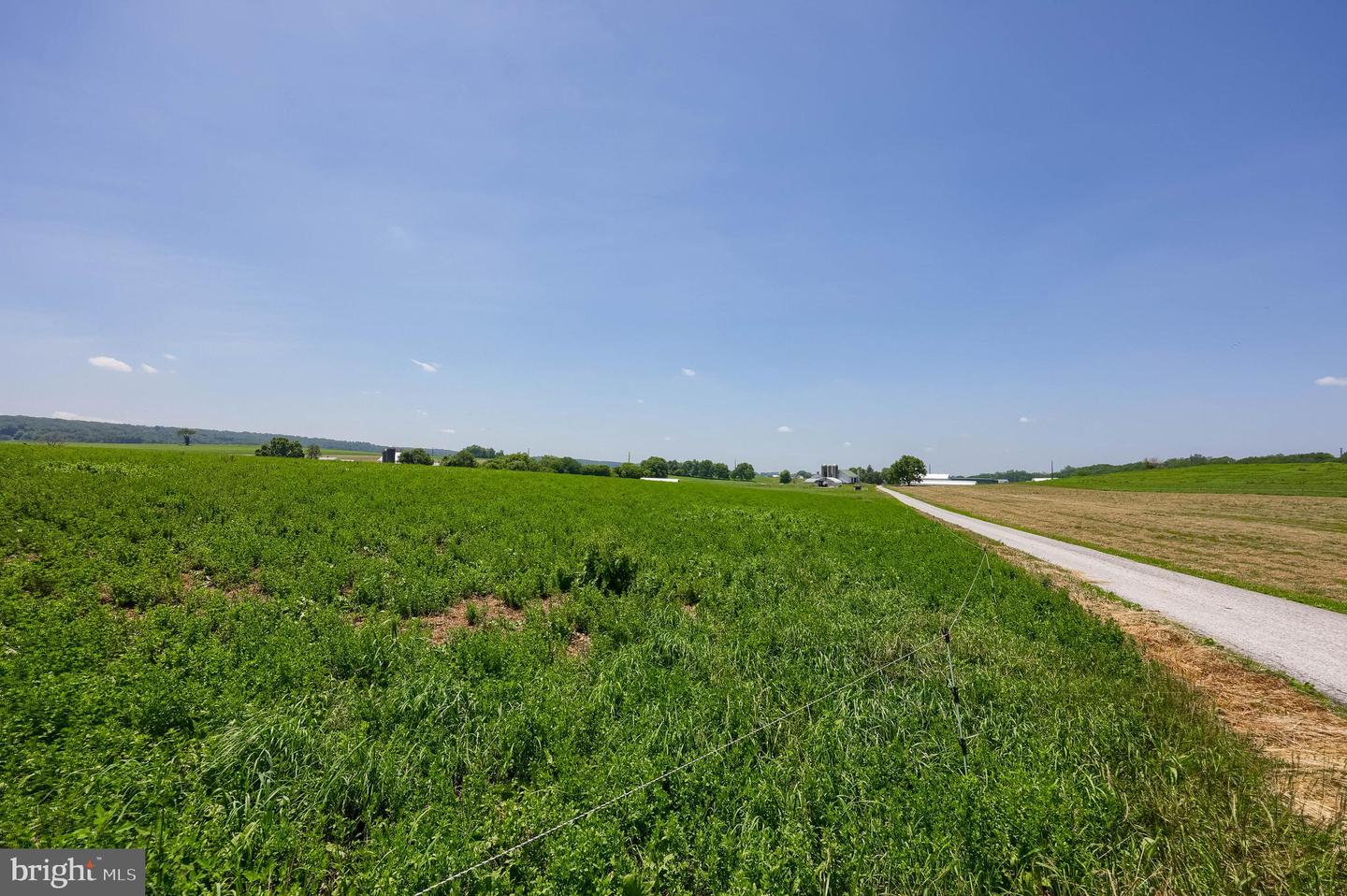 35 Kinzer Property Photo 20