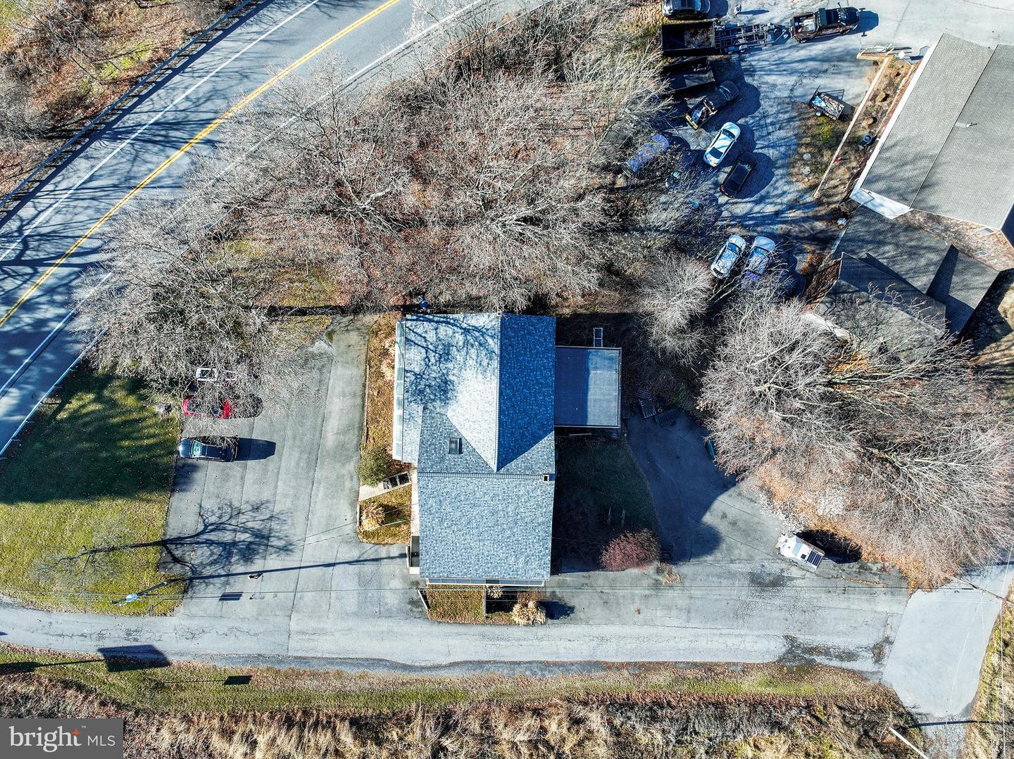 830 Flory Mill Rd Property Photo 7